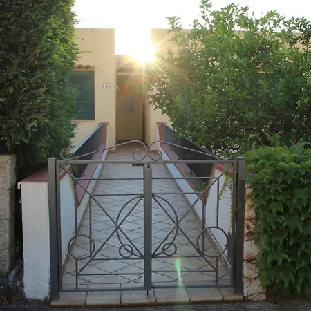 Elegante Casa Vistamare Villaggio Del Bridge * San Nicola Arcella