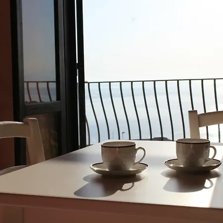 Elegante Casa Vistamare Villaggio Del Bridge Holiday home *
